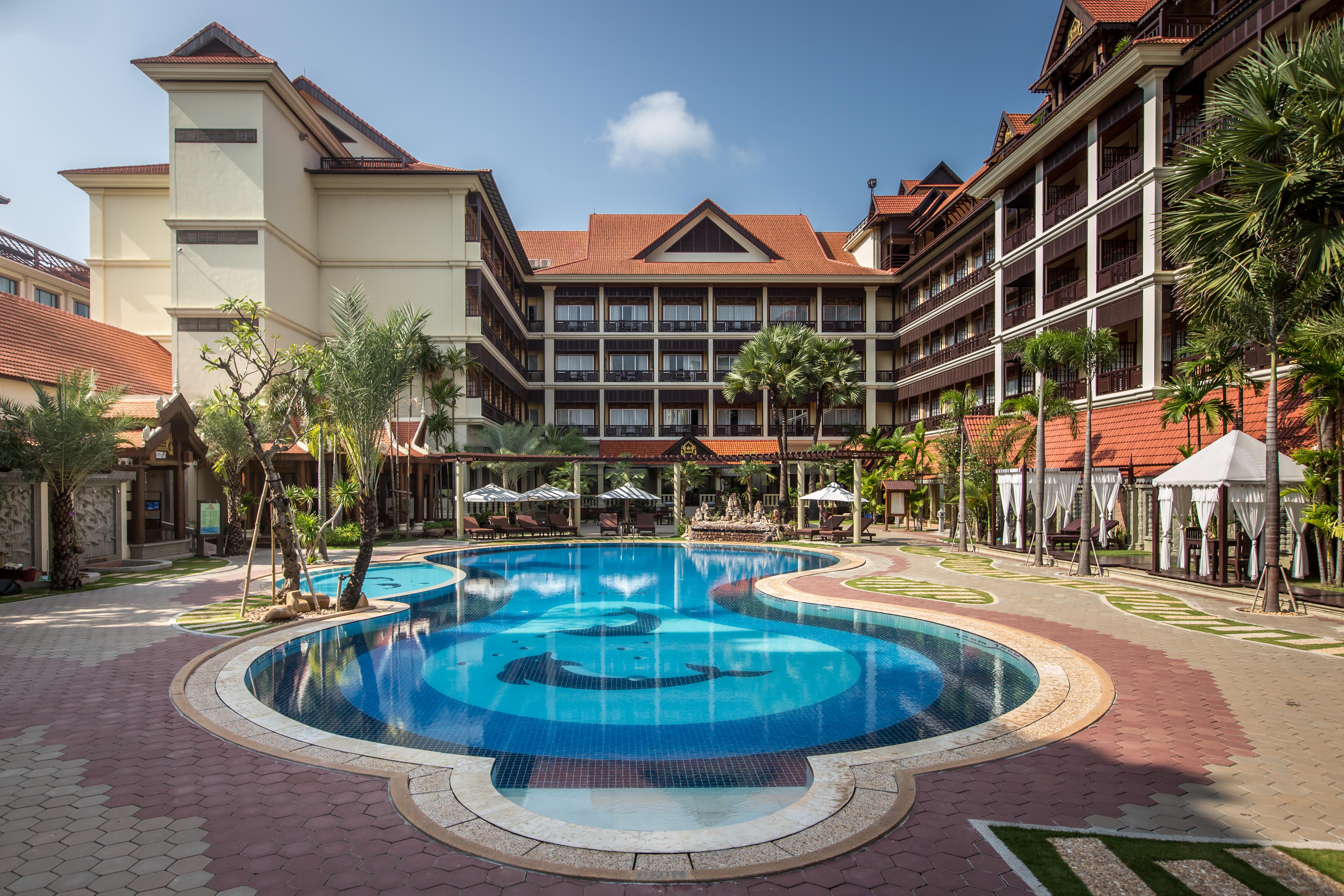 Empress Residence Resort And Spa Сіємреап Екстер'єр фото